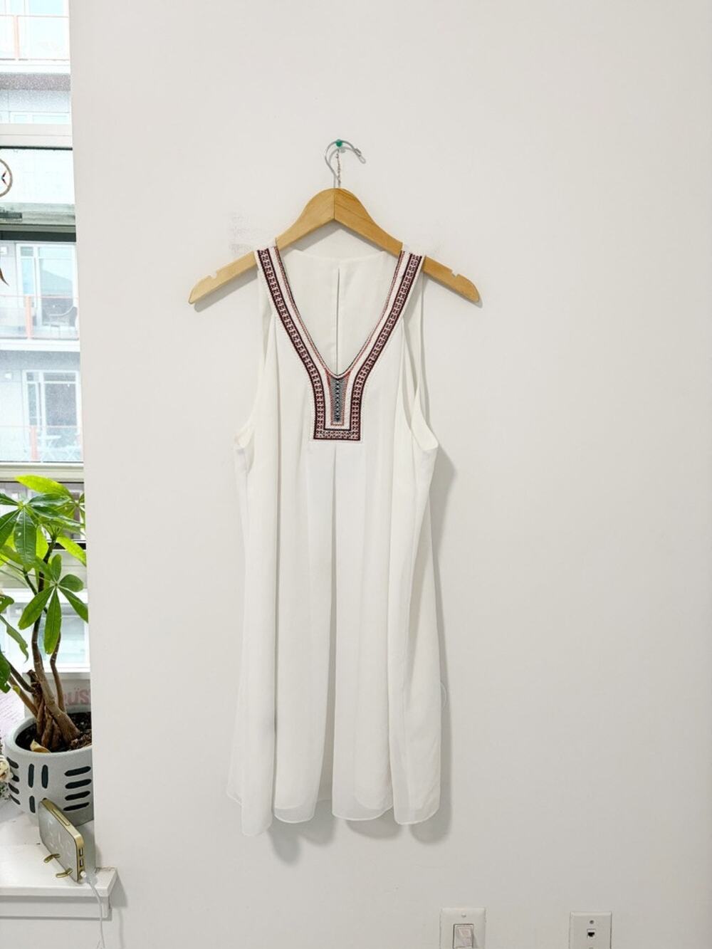BCBGeneration White Boho Mini Dress Size Large